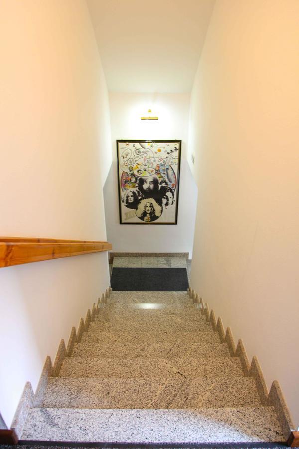 Hard Rock Rooms For Two Livno Exteriér fotografie